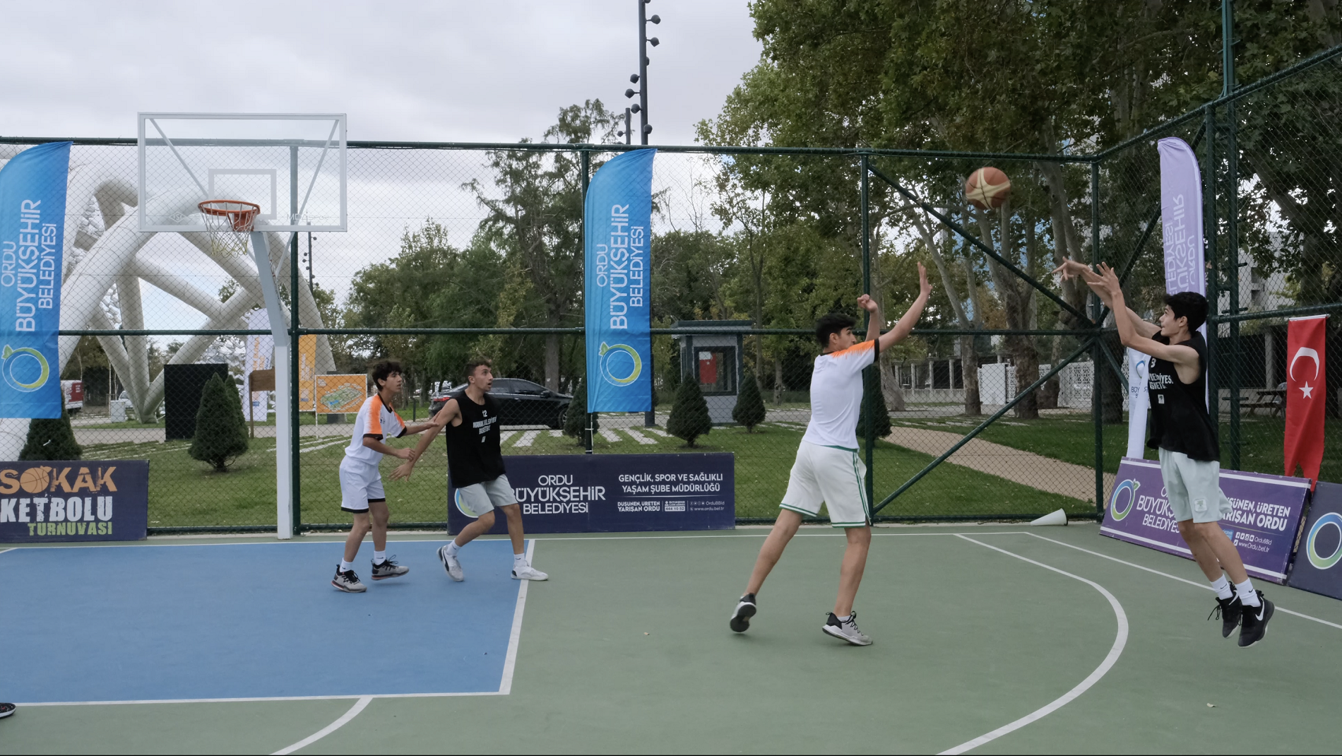 BAŞKENTTE BASKETBOL ŞÖLENİ 